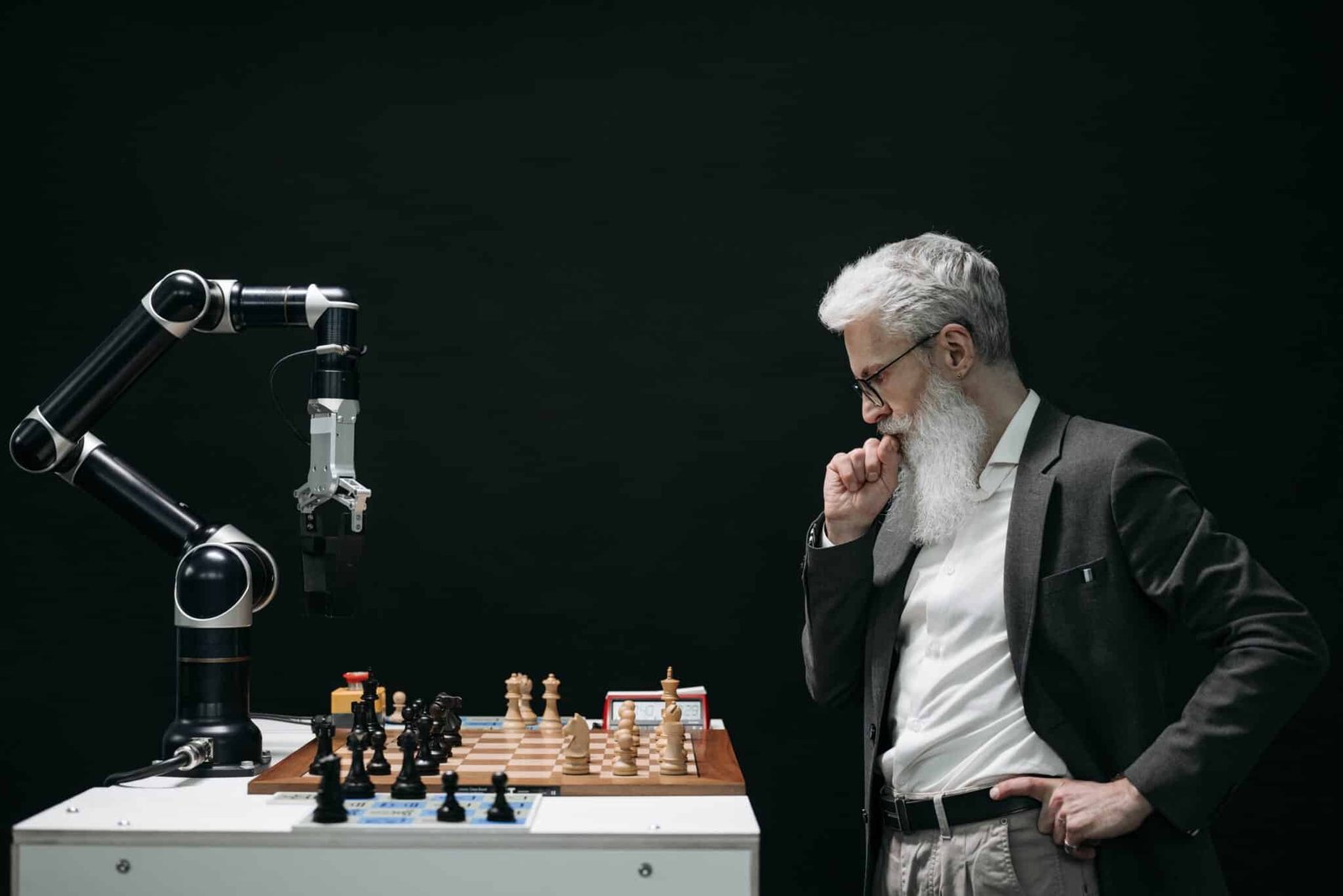 Supervised Learning vs. Unsupervised Learning: A Comparison in the Machine Learning Race