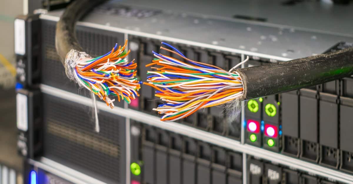 How Damaged or Mismatched Cables Impact Server Performance